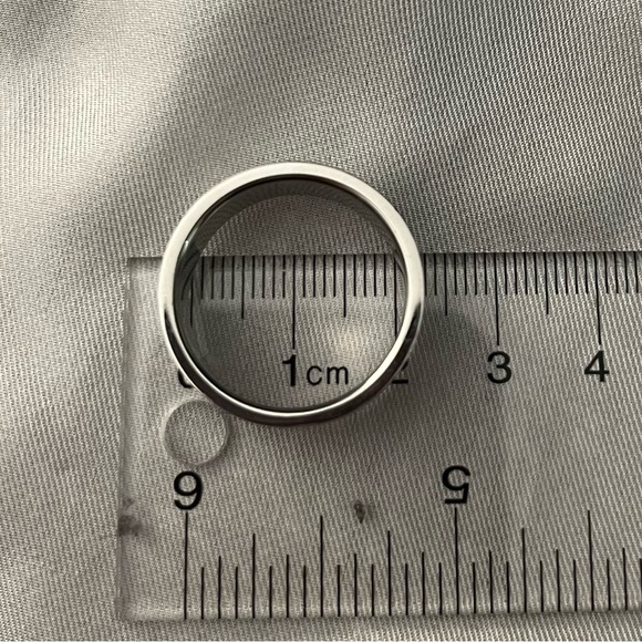 Men’s Stainless Steel Ring - Picture 2 of 4